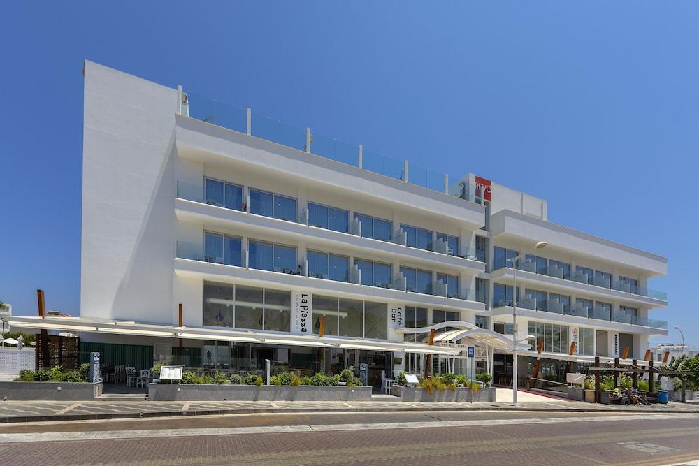 Protaras Plaza Hotel Екстер'єр фото